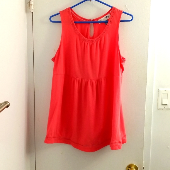Old Navy coral maternity wear size XL sleeveless top - Picture 3 of 3